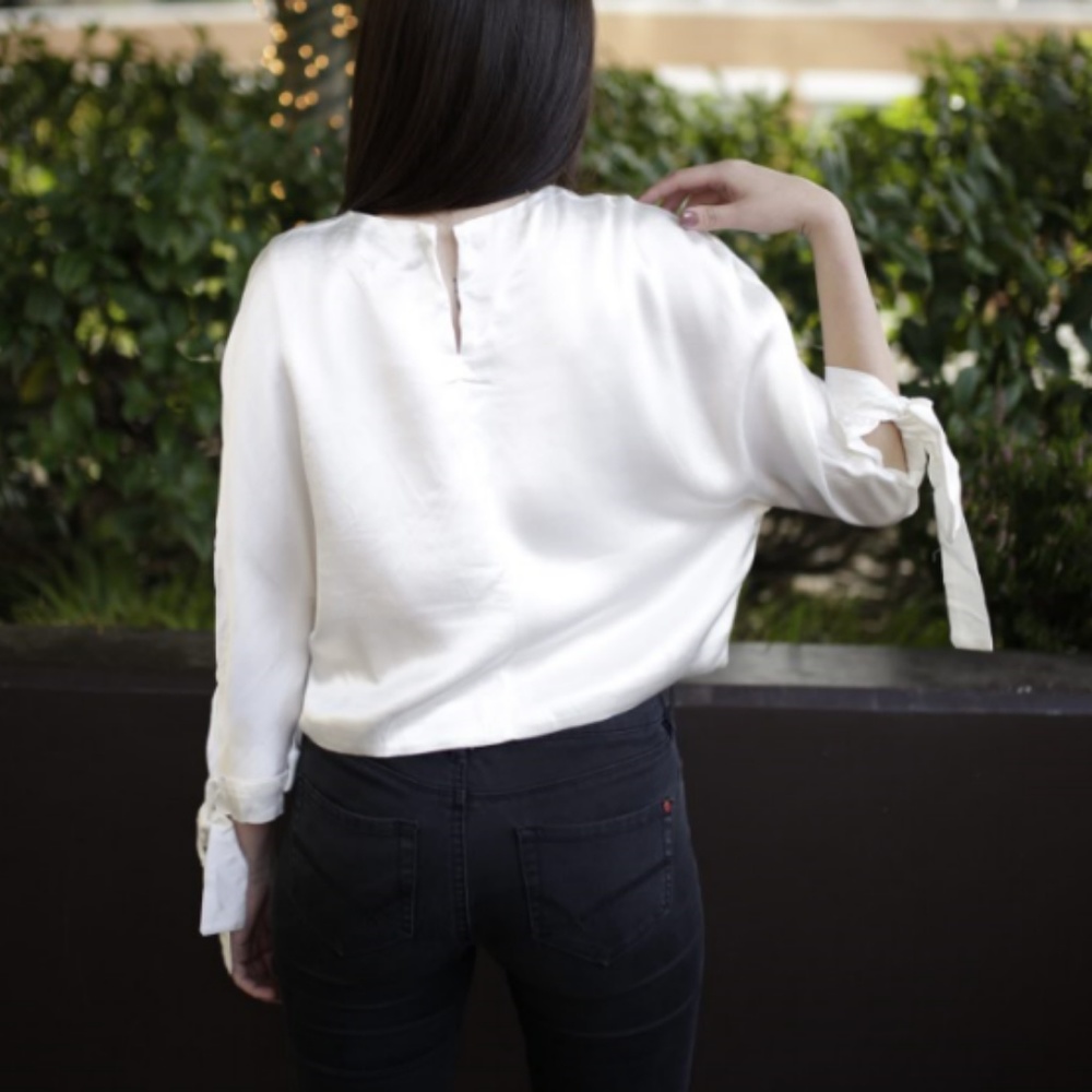 2 LEFT! Shiny 3/4 Length Blouse with Tie Sleeves - Picture 3 of 5
